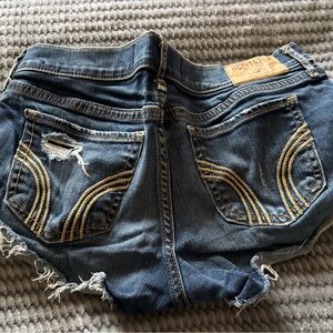 Hollister Shorts size 26